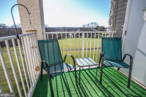 124 Brandon Rd, Norristown PA  19403-3394 exterior