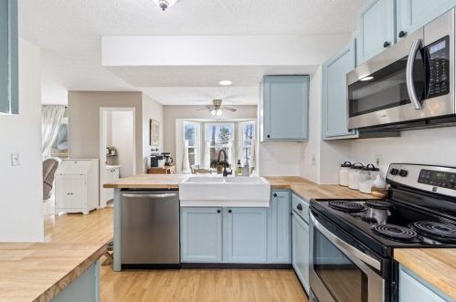 221 Bent Tree Ln, Pataskala OH  43062-8111 exterior