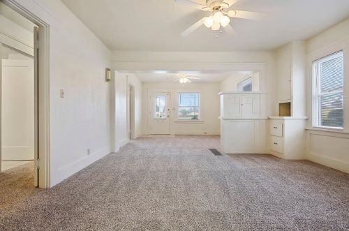 426 Lockeford St, Lodi CA 95240-2335 exterior