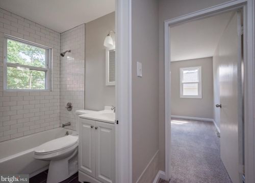3873 Evelyn Dr, Wilmington DE  19808-4644 exterior