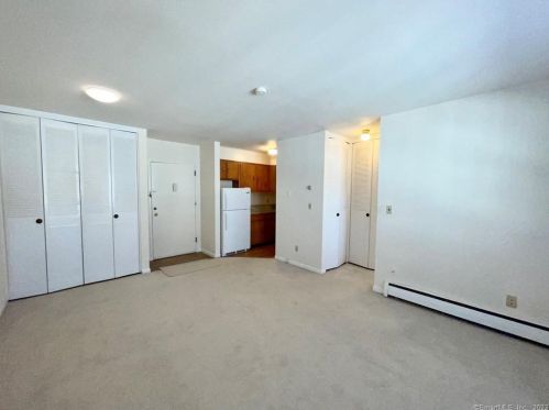 11 Belltown Rd, Stamford CT  06905-3715 exterior