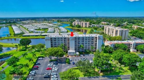 14425 Strathmore Ln, Delray Beach FL  33446-3040 exterior