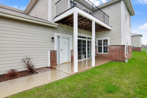 10245 66th Ave, Kenosha, WI 53158-3347