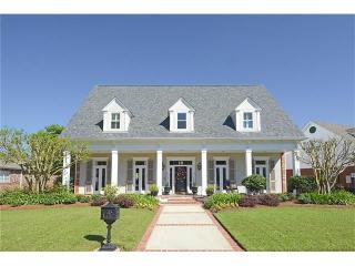 19 Tara Ct, Marrero, LA 70072-5088