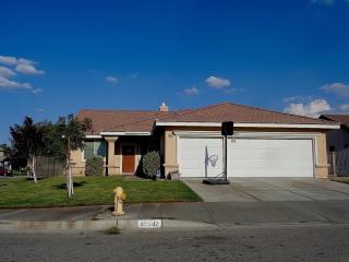 43942 Freer Way, Lancaster, CA 93536-1714