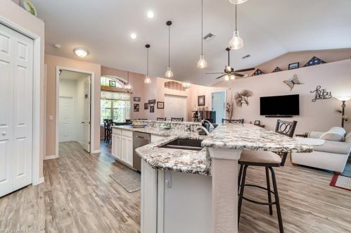 10290 Strike Ln, Bonita Springs FL  34135-6742 exterior
