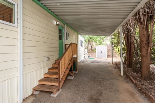 318 Quail Ln, Lake Wildwood CA  95946-8932 exterior