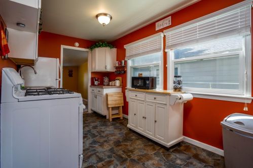 113 Colorado St, Hobart IN  46342-4046 exterior