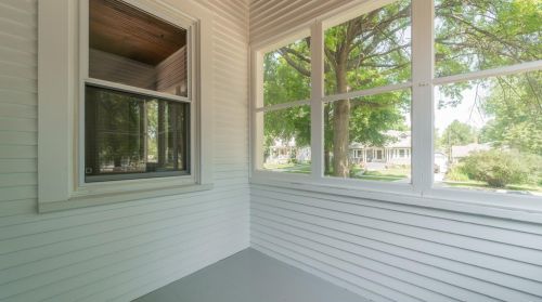 140 Elmwood Pl, Crown Point IN  46307-4324 exterior