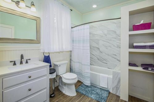 2612 Avenue, Galveston TX 77550-4357 exterior