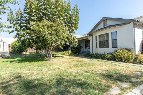 2950 Sierra St, Riverbank CA  95367-2230 exterior