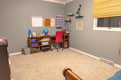 10641 Manor Dr, Dyer IN  46373-9119 exterior