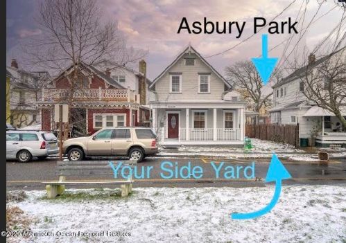 105 Asbury Ave, Ocean Grove, NJ 07756-1401
