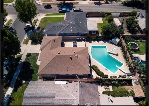 1315 Everett Pl, Orange CA  92867-7007 exterior