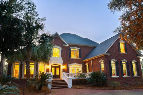 3004 Pignatelli Cres, Mount Pleasant SC  29466-8009 exterior