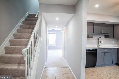 14796 Tamarack Pl, Woodbridge VA  22191-3136 exterior