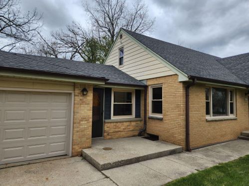 4265 94, Milwaukee WI 53222-1517 exterior