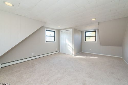 452 Rdg Rd, West Milford Lakes NJ  exterior