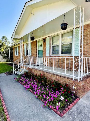 2063 Pine St, Cayce-West Columbia, SC 29170-1437