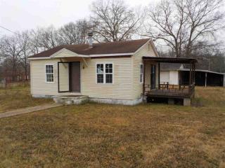 110 Catfish Ln, Crump, TN 38327-3703