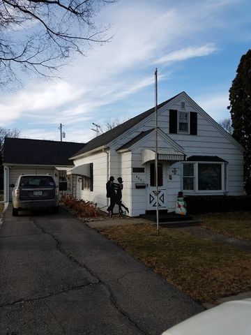 404 Main St, Lohrville, IA 51453-1004