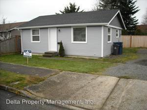 939 Alder Ave, Marysville WA  98270-4655 exterior