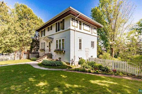 130 Laurie St, Duluth MN  55803-2417 exterior