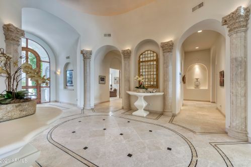 9590 55th St, Scottsdale AZ 85254-1786 exterior