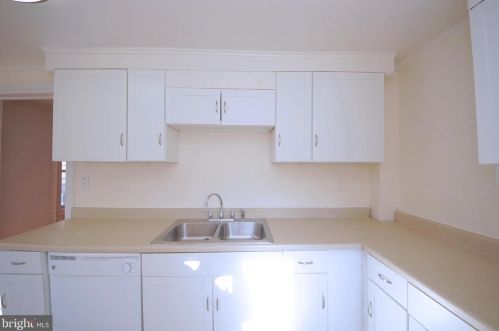 74 Leigh Ave, Princeton NJ 08542-3149 exterior