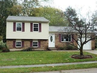 4464 Bridlewood Ln, Stonelick, OH 45103-1411