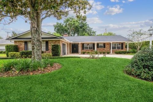 2250 Gillis Ct, Maitland, FL 32751-3754
