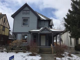 864 Main St, Findlay, OH 45840-3004