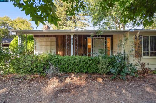 329 Glorietta Blvd, Orinda CA  94563-3242 exterior