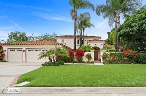 1836 Gamble Ln, Escondido CA  92029-4231 exterior