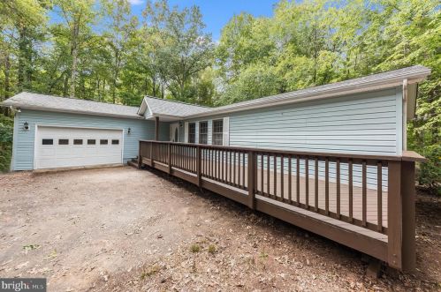 100 Cavalier Ct, Locust Grove VA  22508-5351 exterior