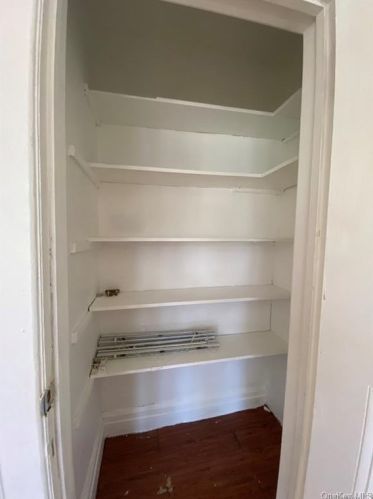 207 Prospect Ave, Mount Vernon NY  10550-2347 exterior