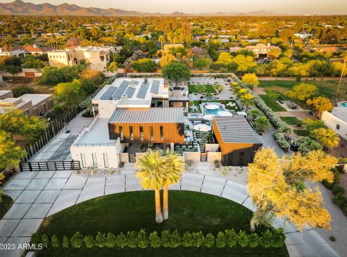 10019 57th St, Scottsdale AZ  85253-1137 exterior