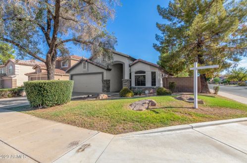 2449 Jasper Dr, Gilbert, AZ 85296-8903