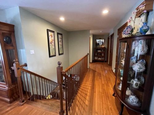 128 Pound Rd, Cumberland RI  02864-2706 exterior