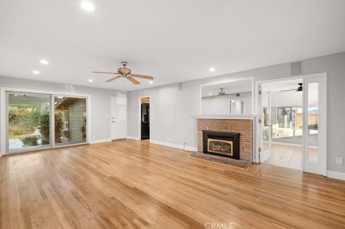 950 Karen Dr, Chico, CA 95926-2819
