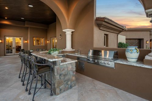 10196 Whispering Wind Dr, Scottsdale AZ  85255-2865 exterior