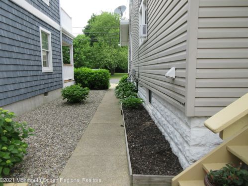 319 Ave, Belmar NJ 07719-2430 exterior