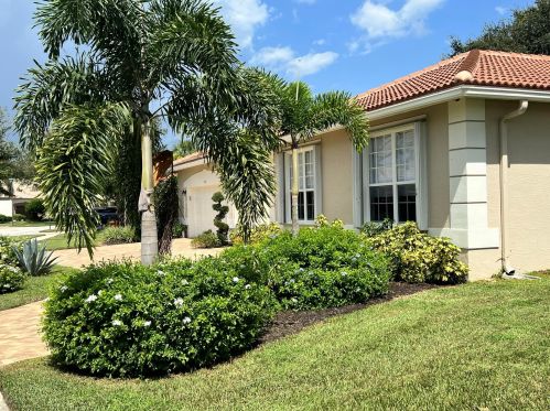 7580 Monticello Way, Boynton Beach, FL 33437-6366
