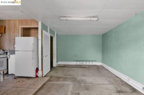 1514 9th St, Oakland CA  94607-1910 exterior