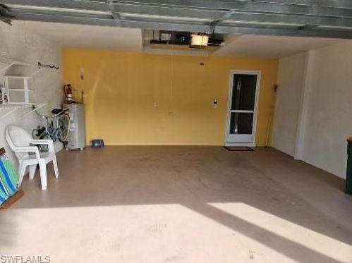 5356 Whitten Dr, Naples FL  34104-5301 exterior