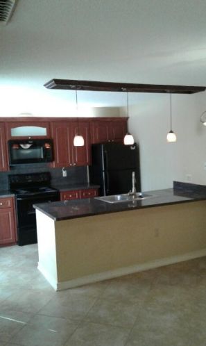 6006 60th Way, West Palm Beach, FL 33409-7133