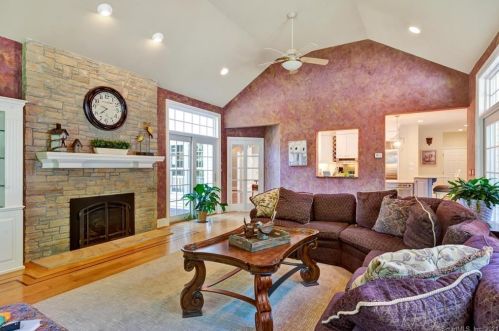 109 Peria Dr, Rocky Hill CT  06067-1741 exterior