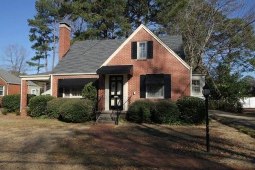 1509 Pine St, Goldsboro, NC 27530-6133