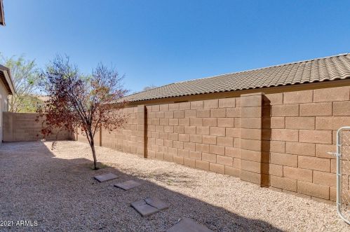 1426 Clark Dr, Gilbert AZ 85297-5273 exterior