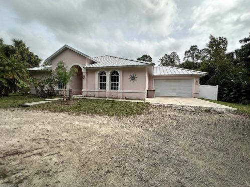 286 15th St, Naples, FL 34117-0033